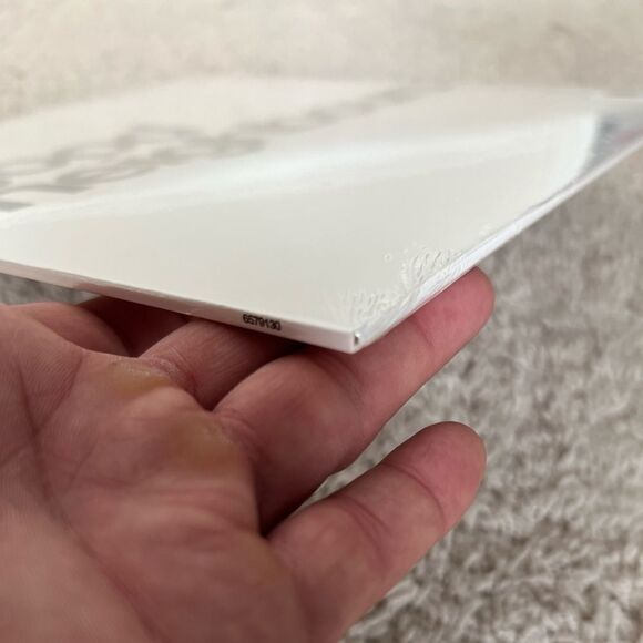 Good Neighbours EP Limited Edition yellow 12" Vinyl EP +signed art card - Picture 7 of 7